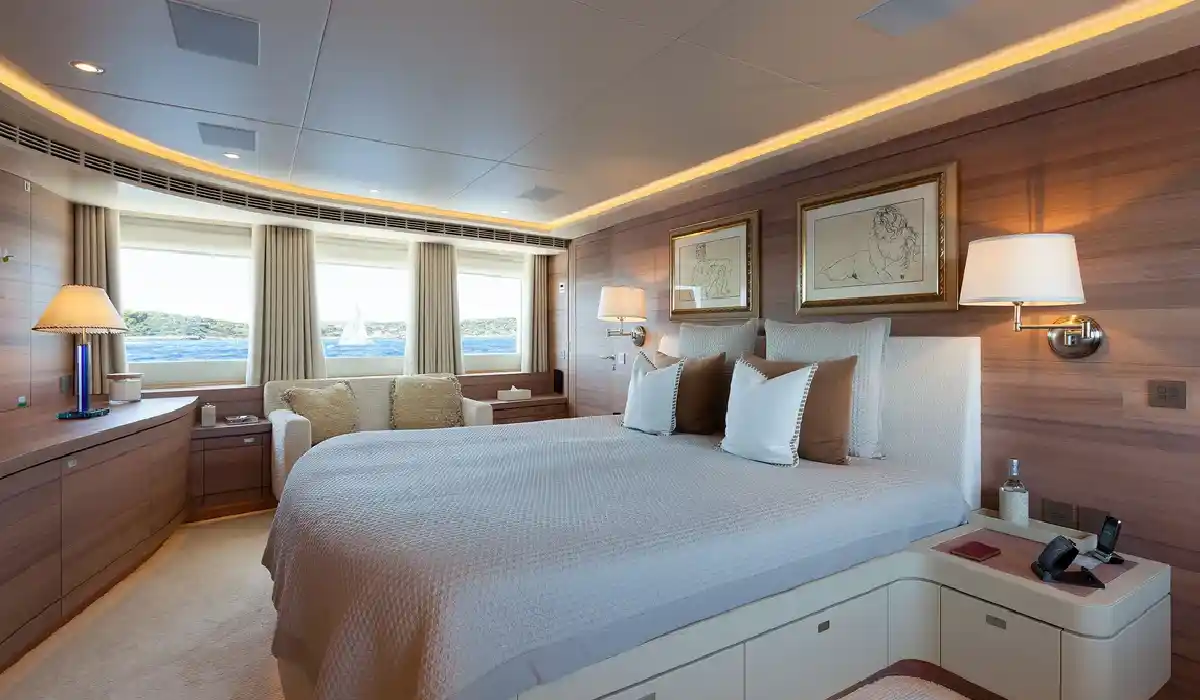 Feadship - Sibelle - Luxury Yacht Rentals Near me - Used Luxury Yachts Near me - Exclusive Concierge Club.webp